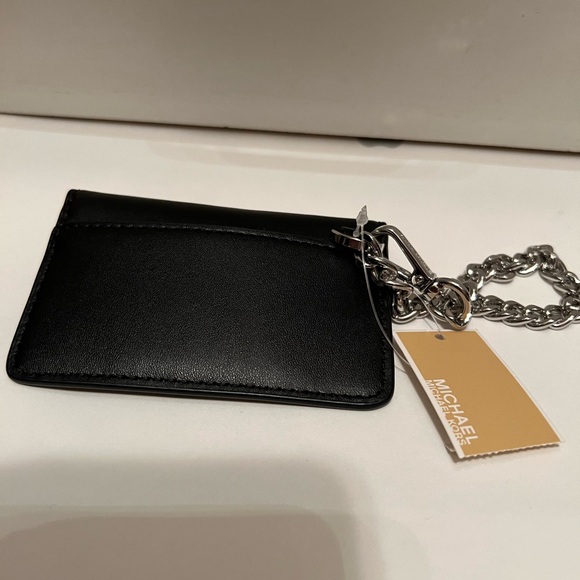 ❌SOLD❌Michael Kors (R $98) Jet sets cards holder/ Wristlet - Picture 4 of 9